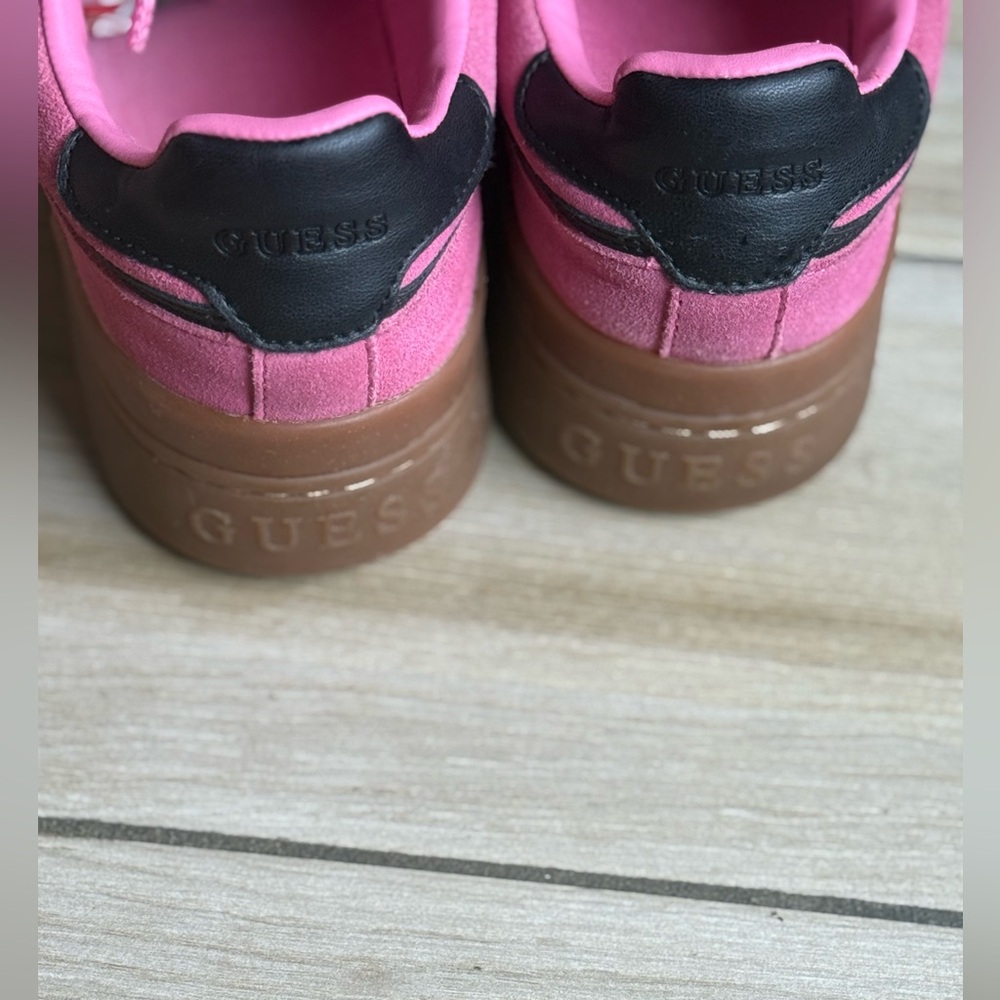 GUESS Women's INART Pink and Black Sneakers 8 - Picture 4 of 7